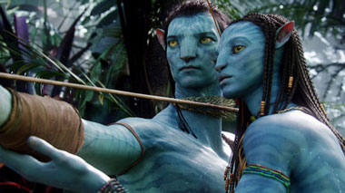 Sam Worthington as Jake Sully in Avatar form with Zo&euml; Salda&ntilde;a as Neytiri.